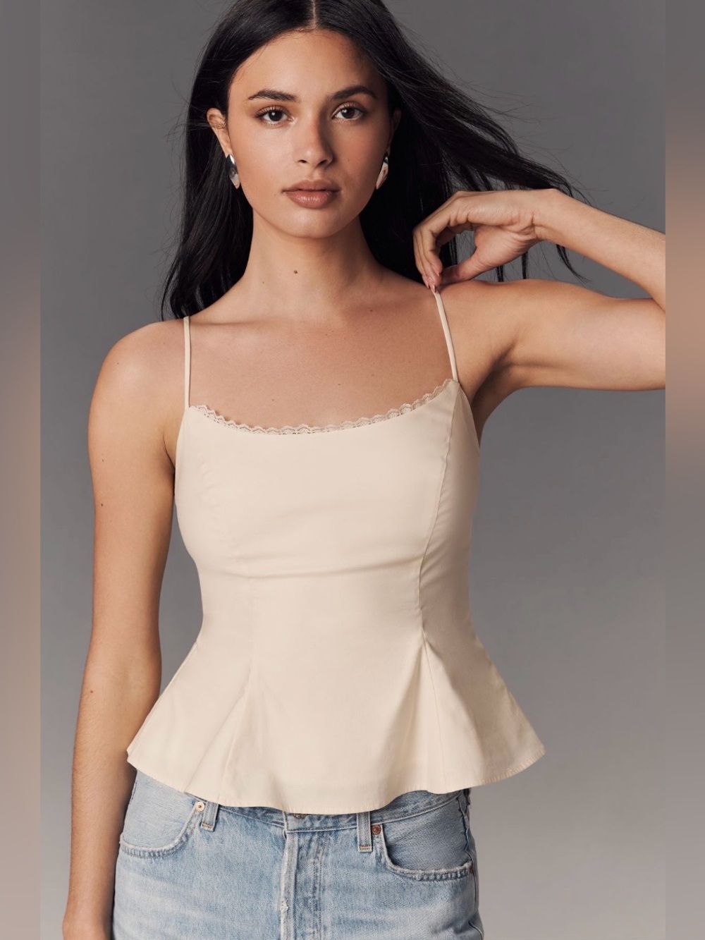 NWOT Reformation Genevieve Top size 6 in sugar